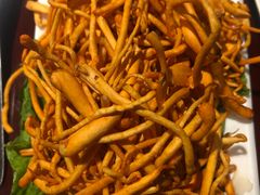 -野菌皇海景野生菌火锅(滨海大道店)