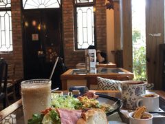 -西关84·History·Art·Cafe