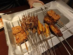 -三个大叔烤羊肉串·炭炉砂锅菜(西三旗店)