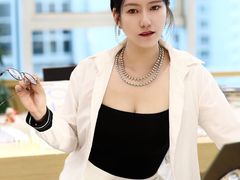 -Eziwish眼镜·蔡司授权店