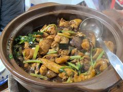 招牌干锅鸡煲-永利炭炉鸡