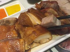 -新大咀港式茶餐厅(宝山万达店)