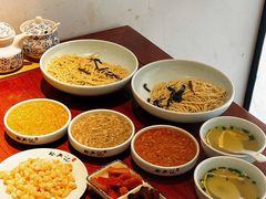 -裕兴记•蟹黄面馆(人民广场店)