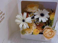 -花邻FloweringLife花艺气球派对(武康大楼店)