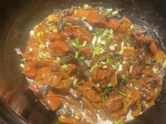 -鱼窝棚柴火铁锅炖(富山屯店)