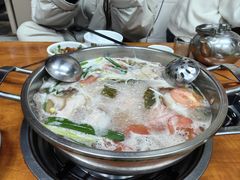 -冒牌富源酸菜猪脚火锅(沐春园店)