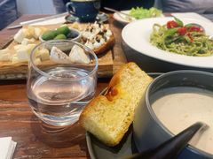 马苏里拉芝士拼盘-ALLORA意大利餐厅(丰盛里店)