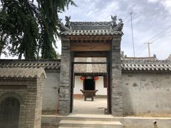 -活死人墓
