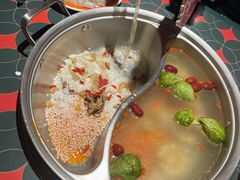 -南城十里潮汕鲜牛火锅·鲜虾生滚粥(融汇老商埠店)
