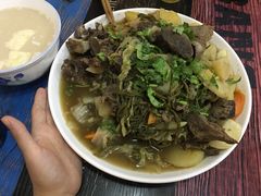 -萨宁音登锡伯风味餐厅(一楼店)