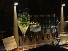 -Shift cocktail bar鸡尾酒吧