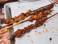 烤羔羊肉串-木屋烧烤(大运店)