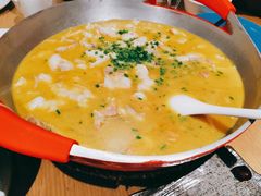 -渝信川菜 · 川味家常菜(财富购物中心店)