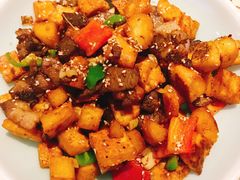 新疆馕丁炒肉-山玲湾新疆菜(立清路店)