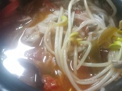 -李记特色罐罐米线(重庆中环大厦店)