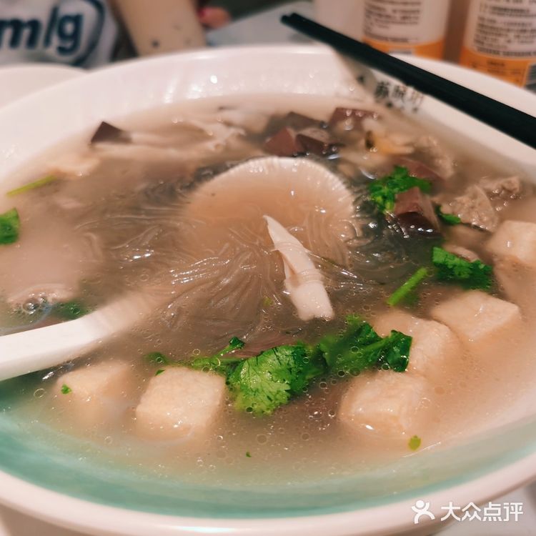 深圳北站美食推荐~鸭血粉丝汤