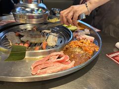 -哈哈碳都·牛肋条无限自助烤肉(台江万达店)