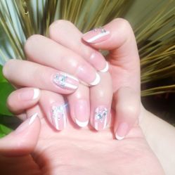 -Miss·A日式美甲美睫