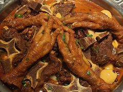 傲骨虎皮凤爪煲-胖哥俩肉蟹煲(湛江印象汇店)