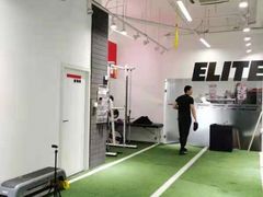 -汗水空间私教健身连锁(SM广场店)