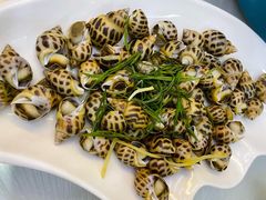 -覃记海鲜美食餐厅