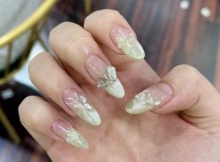 -晨·艺美甲美睫