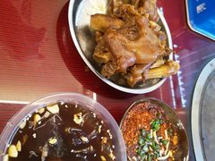 -王万妈卤猪脚(青岩交通路)