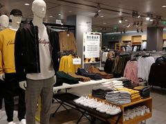 -H&M(华润万象城店)