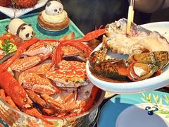 -雍容荟帝王蟹活龙虾展台自助(IFS黑金店)