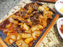 甜辣八爪鱼炒年糕-安又胖韩国烤肉(美罗城店)