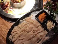 -佬土鹅肠火锅(解放路店)