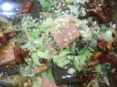 -山城家常菜铁锅炖鱼