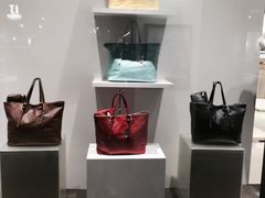 -Longchamp(佛罗伦萨小镇奥特莱斯店)