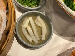 -馋三尺蟹粉小笼(人民广场店)