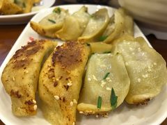牛肉鍋貼-小姜锅贴(凤凰街店)