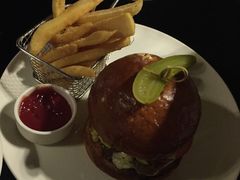 -WOLFGANG PUCK KITCHEN & BAR(迪士尼小镇店)