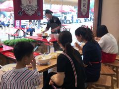 大堂-霸碗盖码饭(长沙河西通程店)