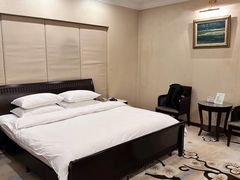 -上海怡沁园度假酒店