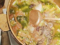 -毛肚向右·川渝毛肚王(经开永旺店)
