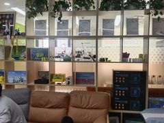-艾克瑞特AI机器人·少儿编程·STEAM教育(万达校区)