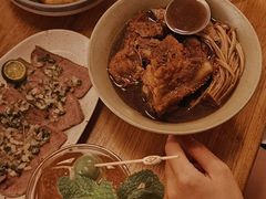 -埋位小酒馆(东城店)