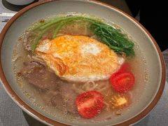 -左庭右院鲜牛肉火锅黑金店(陆家嘴中心店)
