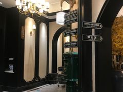 -浦東饭店(育才街怀特国际商城店)