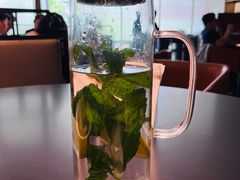 -麻六记(凤凰汇店)