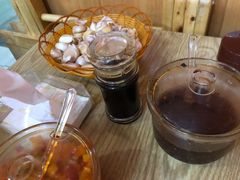 -左左香老潼关肉夹馍(龙山一路店)