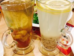 嗨杯鲜果茶＋柠檬薏仁饮-必胜客(WOW朝阳商业城店)
