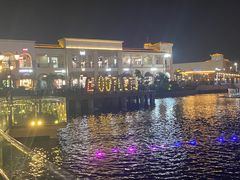 -百联奥特莱斯广场(南京店)