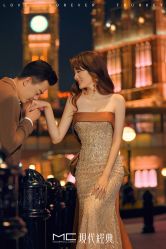 -现代经典婚纱摄影