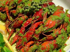 -龙巢盱眙龙虾·牛蛙·烧烤宵夜(八卦岭店)