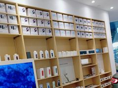 -华为授权体验店(中山公园来福士)